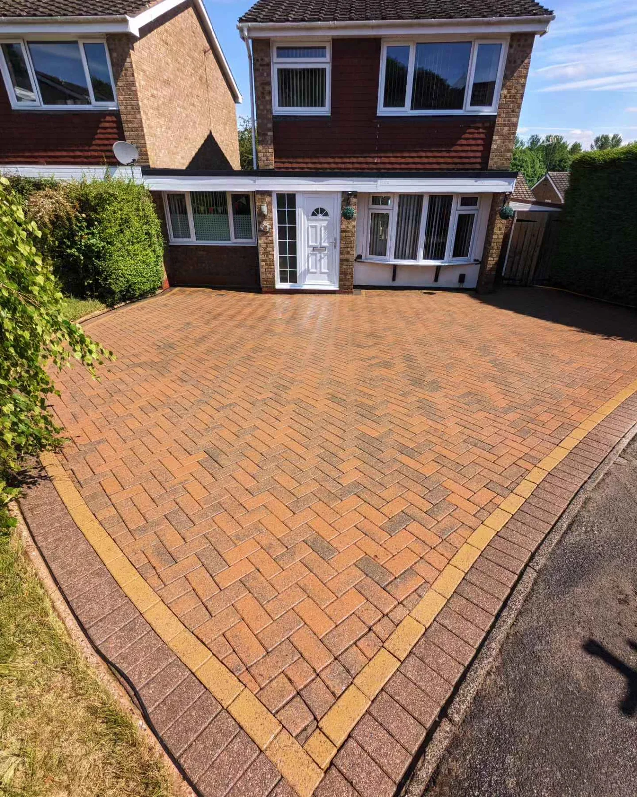 Block paved driveway restored by Kent Coastal Cleaning